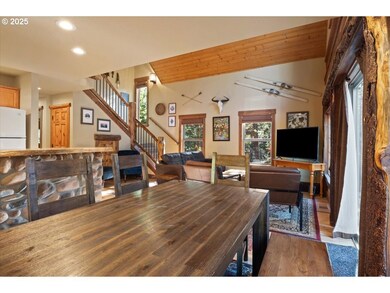 141152 Crescent Moon Dr, Crescent Lake, OR 97733 - photo 6