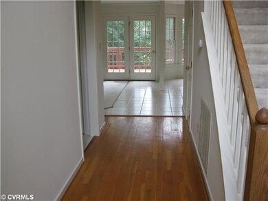Foyer - View from foyer to family room