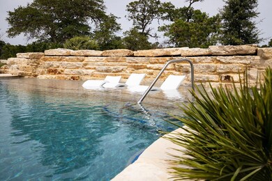 330 Inspiration Loop unit 65, Fredericksburg, TX 78624 - photo 5