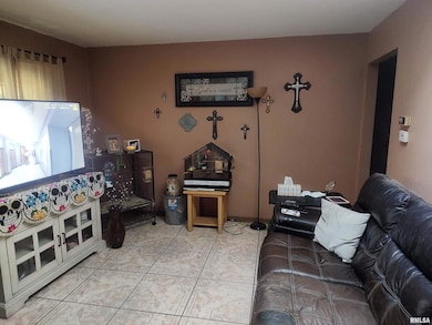 445 E 168th Place, South Holland, IL 60473 - photo 3