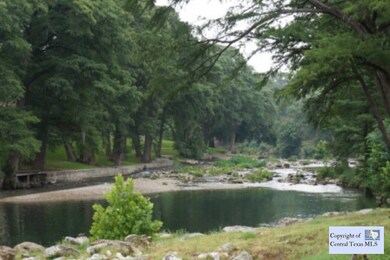 1329 Gruene Leaf Dr, New Braunfels, TX 78130 - photo 3