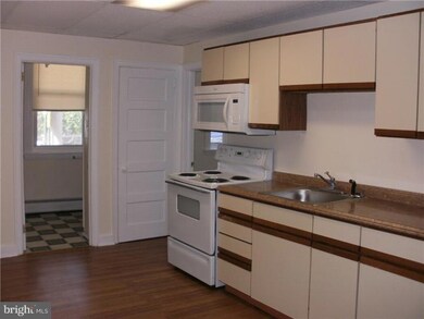 3 E Race St, Pottstown, PA 19464 - photo 5