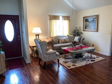 FAMILY ROOM2