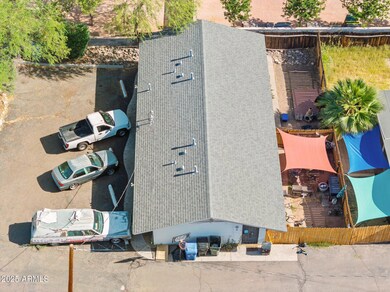 Triplex in front