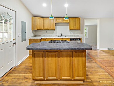 111 Forest St, Asheville, NC 28803 - photo 6