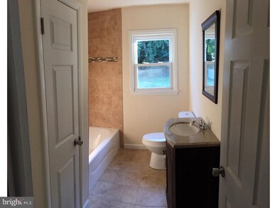 404 Lake Blvd, Lindenwold, NJ 08021 - photo 5