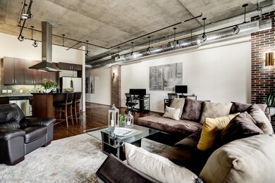 505 Bastrop St unit 203, Houston, TX 77003 - photo 6