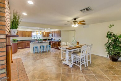 2336 E Encanto St, Mesa, AZ 85213 - photo 5