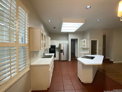 9202 Lookout Mesa, San Antonio, TX 78255 - photo 7