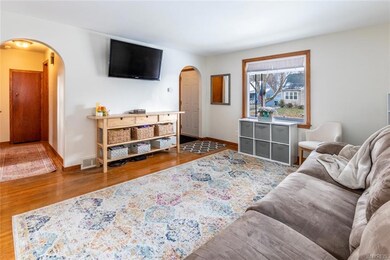 1424 Weaver Pkwy, North Tonawanda, NY 14120 - photo 4