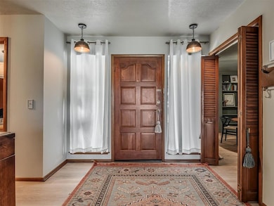 3008 N Tropicana Ave, Bethany, OK 73008 - photo 5