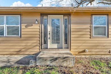 1231 SE 43rd Terrace, Topeka, KS 66609 - photo 6