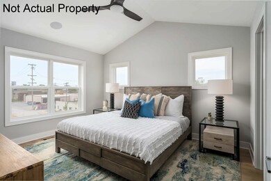 1257 Cromartie Ln, Columbus, OH 43201 - photo 5