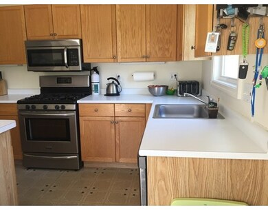 34 Pine St, West Newton, MA 02465 - photo 3