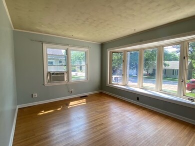 317 S River Rd, Algonquin, IL 60102 - photo 4