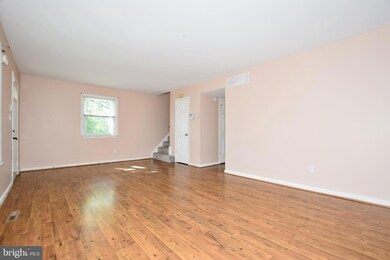 1300 Harford Square Dr, Edgewood, MD 21040 - photo 5
