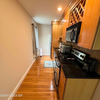 9 Weaver St unit 1, Greenwich, CT 06831 - photo 7