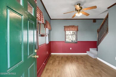 29 Brown Ave, Milton, PA 17847 - photo 3