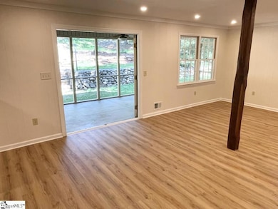 122 River Ridge Dr, Moore, SC 29369 - photo 2