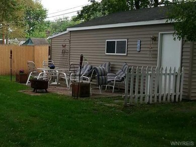 177 Oelkers St, North Tonawanda, NY 14120 - photo 3