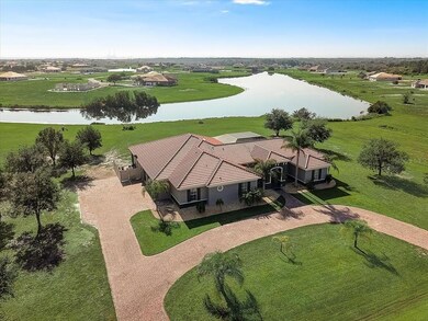 5305 Lake Venice Dr, Wimauma, FL 33598 - photo 3