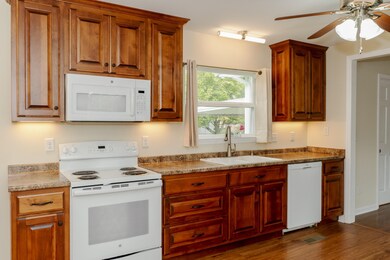 1123 Cranbrook Dr, Hixson, TN 37343 - photo 5