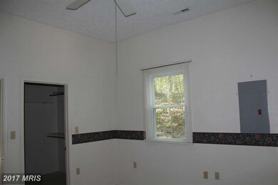 3176 N Mountain Rd, Wardensville, WV 26851 - photo 7