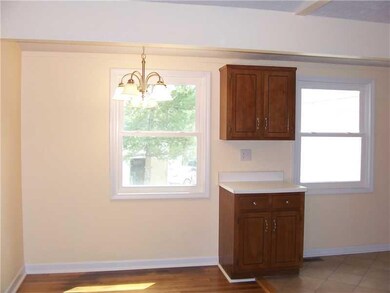 414 Sleepy Hollow Dr, Plainfield, IN 46168 - photo 6