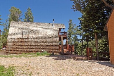 894 N Aspen Dr