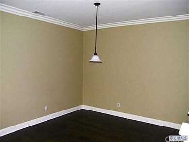 Formal Dining