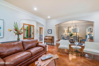 05-4624 Eiffel Ln-5