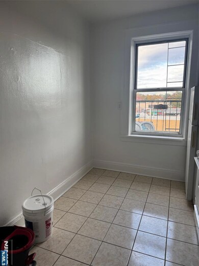 311 Queen Anne Rd unit 46, Teaneck, NJ 07666 - photo 2