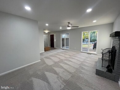 1204 Richmond Dr, Stafford, VA 22554 - photo 2