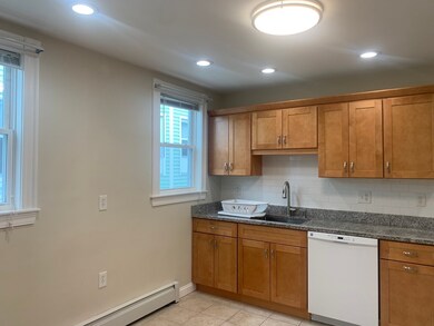 69 Newton St unit 3R, Somerville, MA 02143 - photo 3