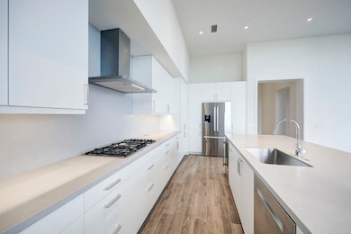  The full complement of Bosch stainless steel appl