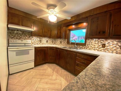 164 S 3rd St, Lehighton, PA 18235 - photo 7