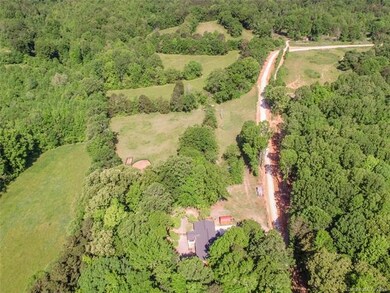 383 Clements Rd, Statesville, NC 28677 - photo 2