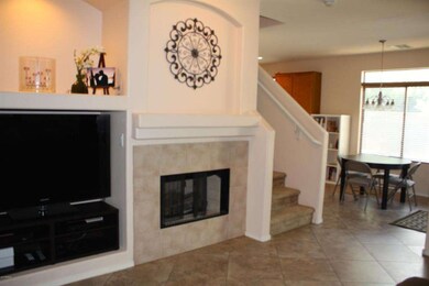 FAMILY ROOM/GREAT ROOM
