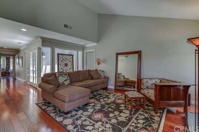 Vaulted ceilings give the living room an bright an
