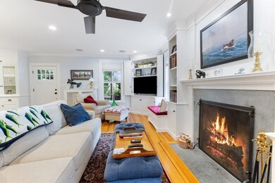 26 Nicholson St, Marblehead, MA 01945 - photo 5