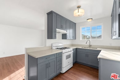 12325 Oxnard St unit 6, Los Angeles, CA 91606 - photo 3