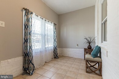 22 Staley Ave, Darby, PA 19023 - photo 2