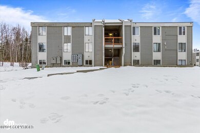 01-Front Exterior_IMG_6477_SSW-2