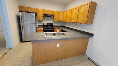58 Tulip Cir unit 58, South Grafton, MA 01560 - photo 7