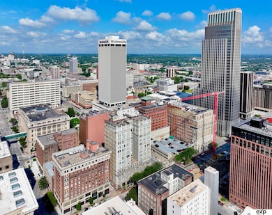 312 S 16th St unit 502, Omaha, NE 68102 - photo 2