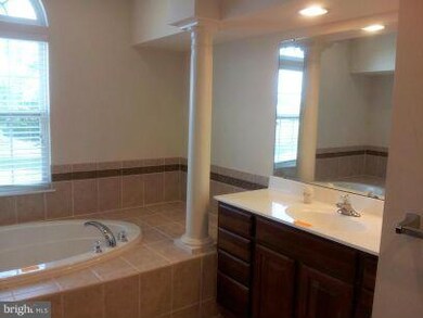 13114 Hampton Farm Ln, Brandywine, MD 20613 - photo 3