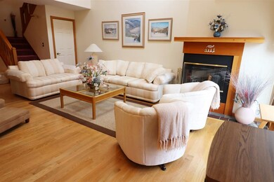 31 Pinehill Ln unit 3, Lincoln, NH 03251 - photo 3