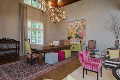 100 Suffolk Rd, Chestnut Hill, MA 02467 - photo 6