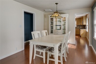 8008 Upper Ridge Rd, Everett, WA 98203 - photo 4