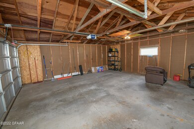 1438 S 16th St, Grand Forks, ND 58201 - photo 5